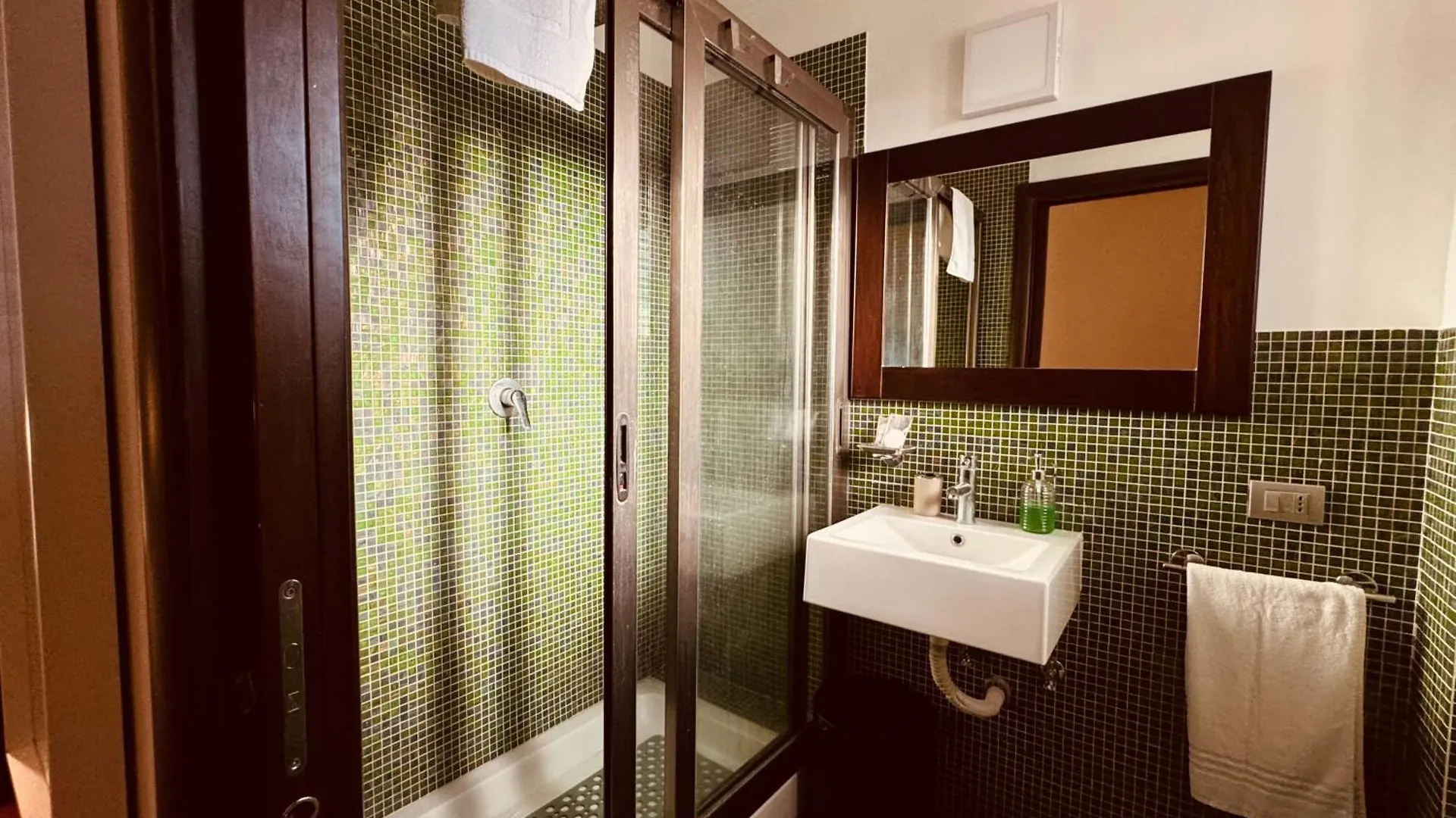 Swim Apartment Fronte Mare Katania